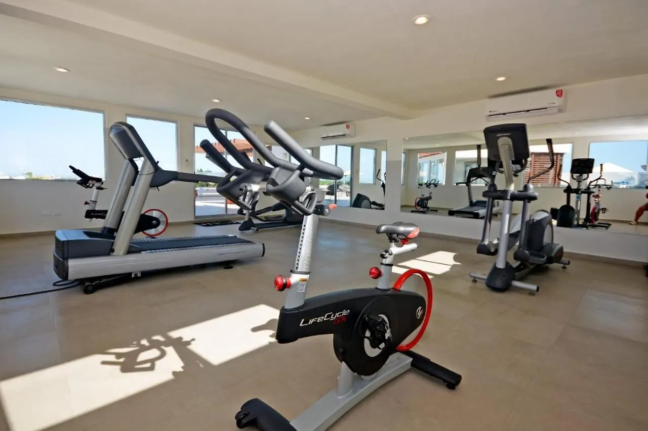 Luxury Apartment Steps From 5Th Av Rooftop Pool By Yeah Playa del Carmen Mexico